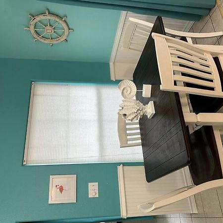 Barefoot Bungalow - Pet Friendly- 2 Bdrm Townhome Corpus Christi Esterno foto