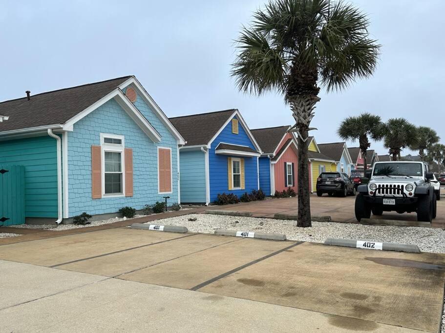 Barefoot Bungalow - Pet Friendly- 2 Bdrm Townhome Corpus Christi Esterno foto